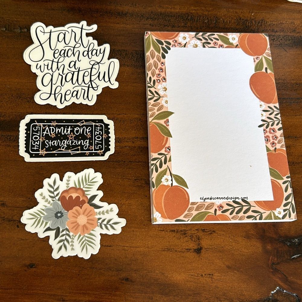 NOTEPAD, 4X6" NEW peaches plus 3 stickers